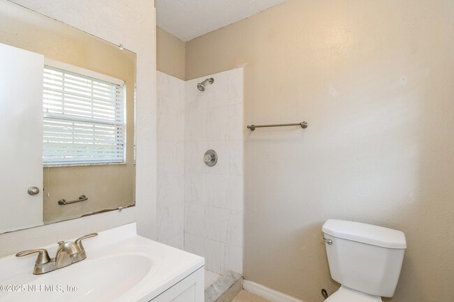 Building Photo - 10655 Tulsa Rd