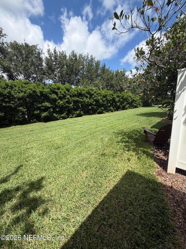 Building Photo - 11175 Castlemain Cir W