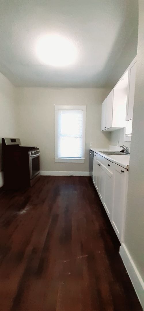 Building Photo - Spacious 3 Bed, 1 Bath Near Historic Fairmount- 76104