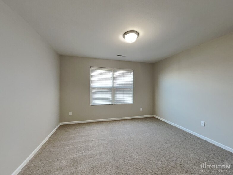Building Photo - 3884 Ashley Hill Dr