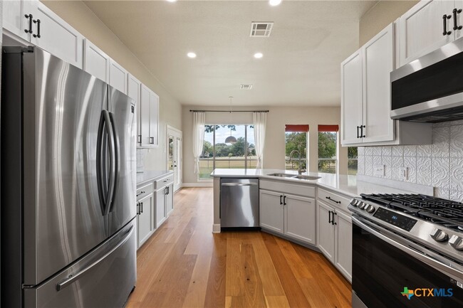 Building Photo - 4512 Sunflower Ln