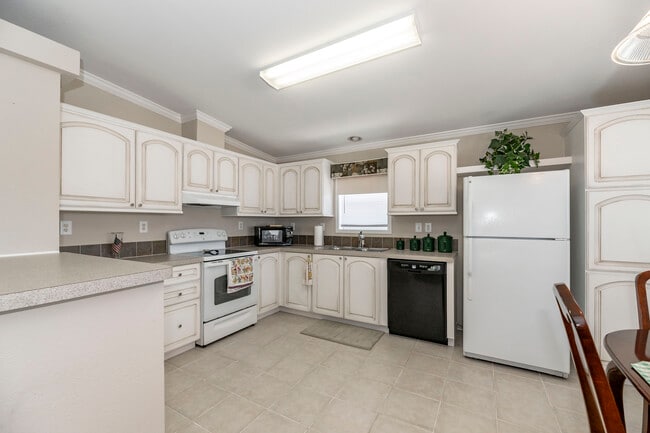 Building Photo - 2361 Peavine Cir