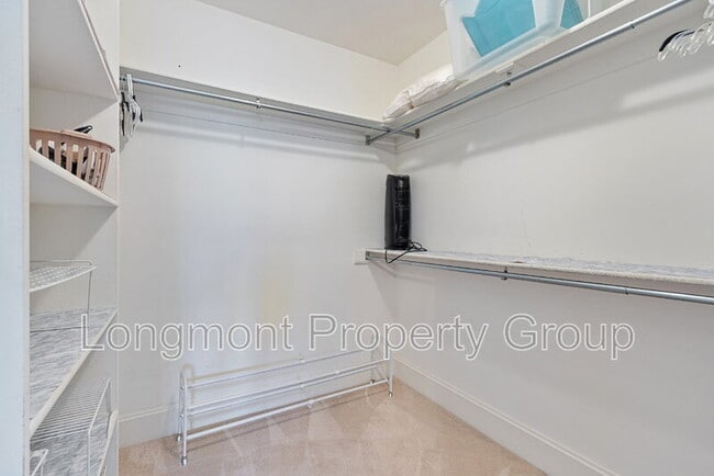 Building Photo - 632 Bross St