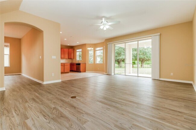 Building Photo - 10448 Sky Flower Ct