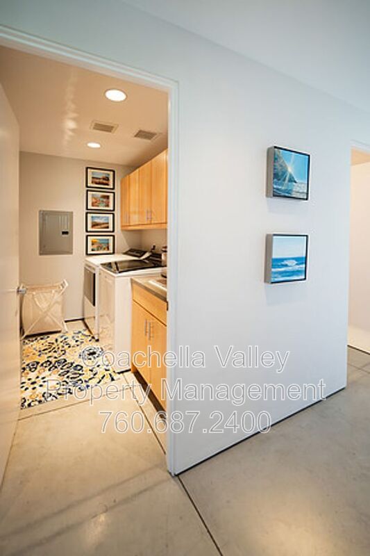 Building Photo - 2722 Alexander Club Dr