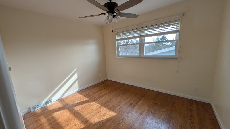 Building Photo - 809 Delhurst Dr