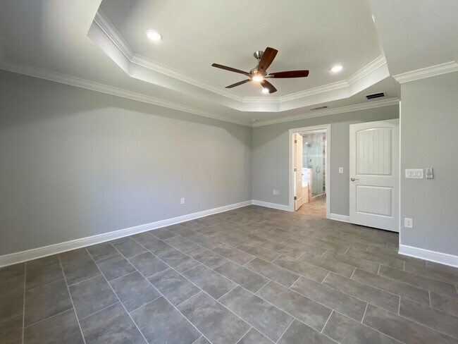 Building Photo - 2789 Riverside Landing Dr