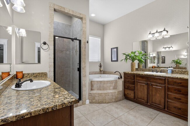 Building Photo - Luxury Meets Country Charm: Custom 5BR Home on Acreage in San Tan Valley