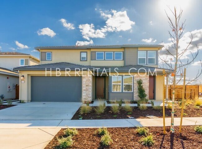 Building Photo - Spacious 4-Bedroom Haven with 4 Full Baths in Lathrop – 3,200 Sq. Ft. of Comfort and Style!