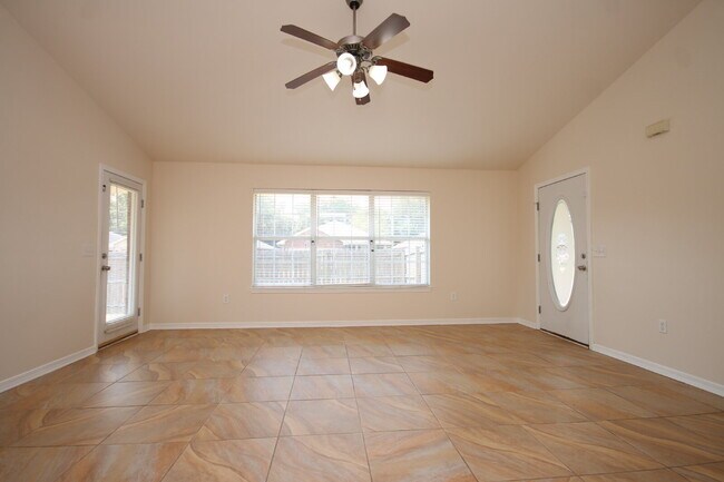 Building Photo - Updated 3BR/2BA Brick Home in Ashley Place...
