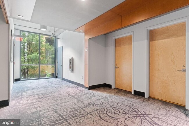 Building Photo - 1352 South St