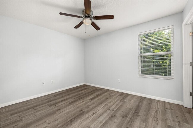 Building Photo - 284 Gardner Ln
