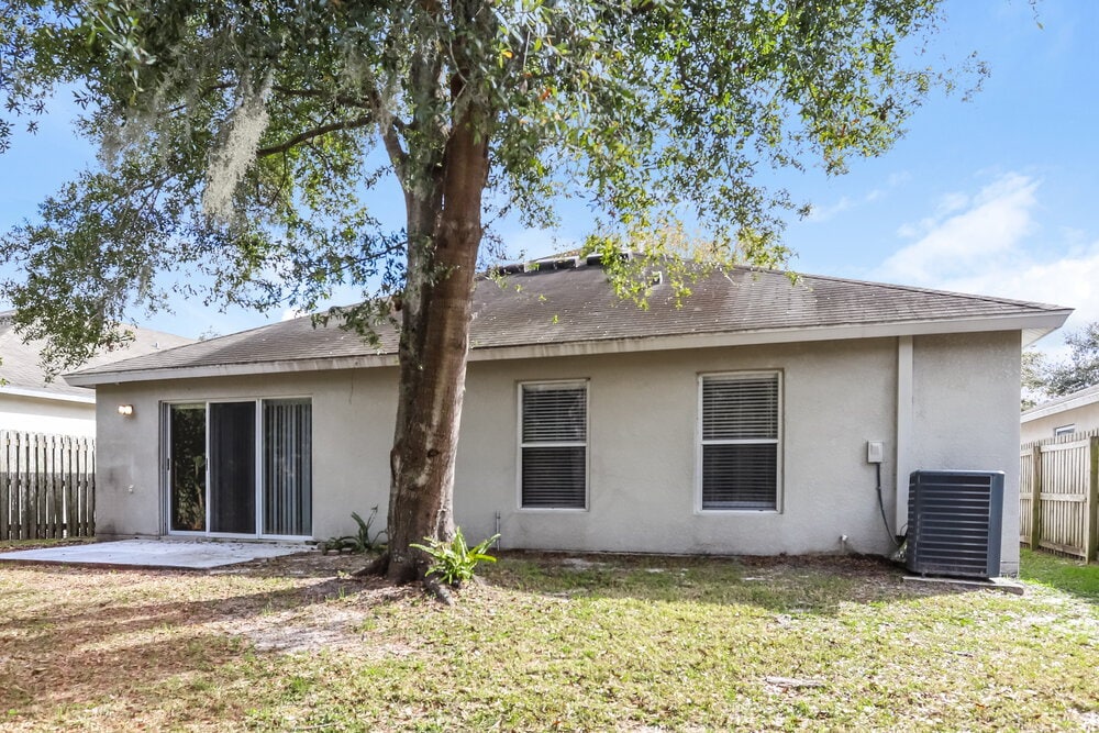 Building Photo - 13224 Early Run Ln