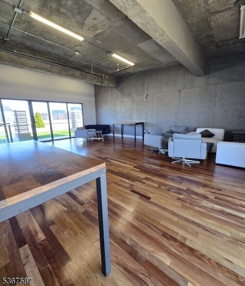 Building Photo - 58-60 Elm Street Unit 601