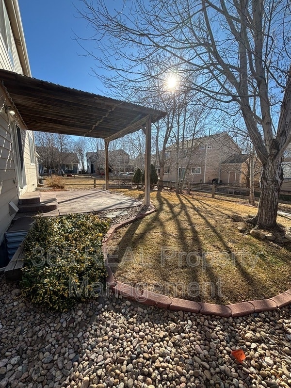 Building Photo - 10108 W 13th St