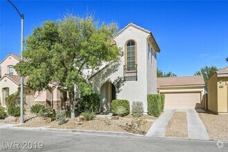 Building Photo - 10974 Lampione St