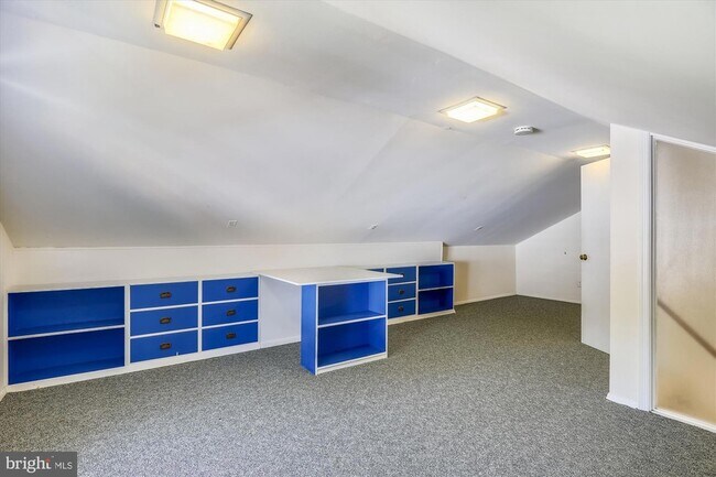 Building Photo - 3303 Winnett Rd