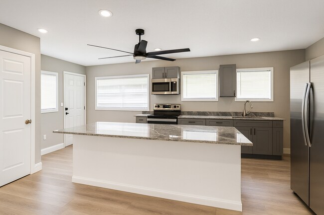 Building Photo - NEWLY RENOVATED 3 BEDROOM, 2 BATH HOME – ALL UTILITIES INCLUDED & NO HOA!