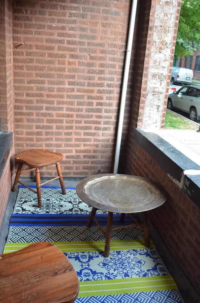 Building Photo - 2150 W Iowa St