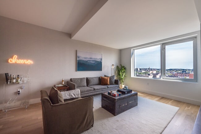 Building Photo - 241 Atlantic (1 Month Free)