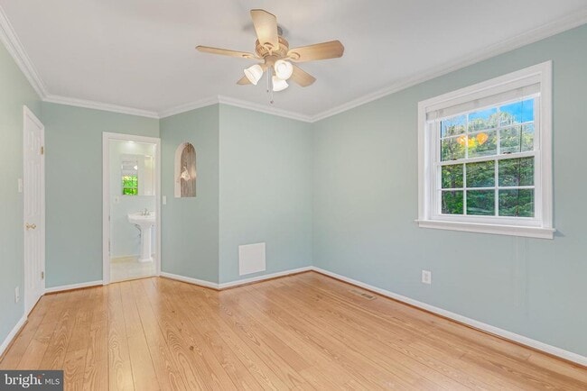 Building Photo - 10401 Courthouse Dr