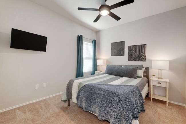Building Photo - 5808 Ronee Leah Dr