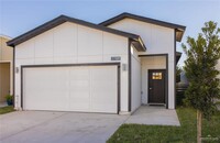 Building Photo - 2710 W Kerria Ave