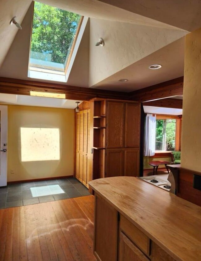 Building Photo - Renovated In-Town Home with Creek & Garage