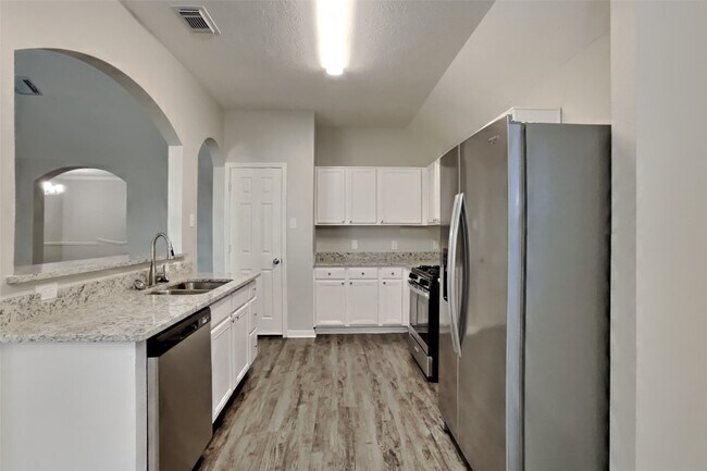 Building Photo - 20042 Arbor Creek Dr