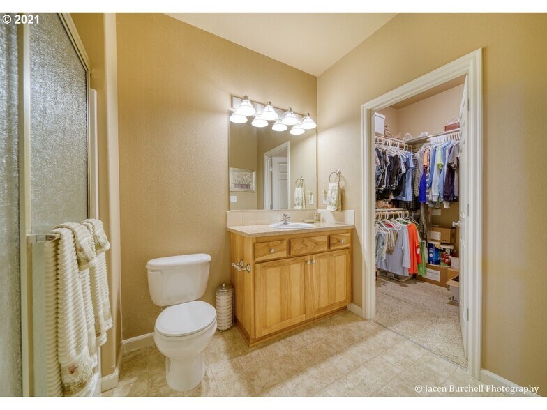 Building Photo - 111 Coho Ter