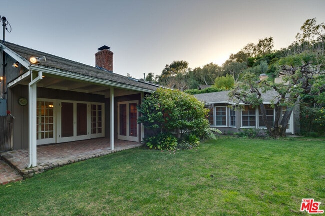 Building Photo - 12219 Octagon St