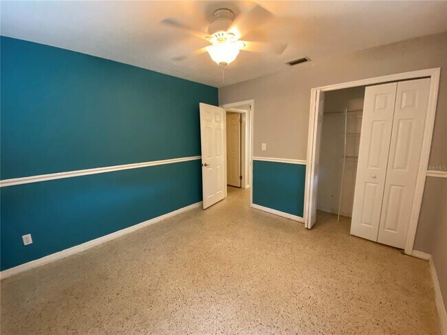 Building Photo - 4377 32nd Terrace N