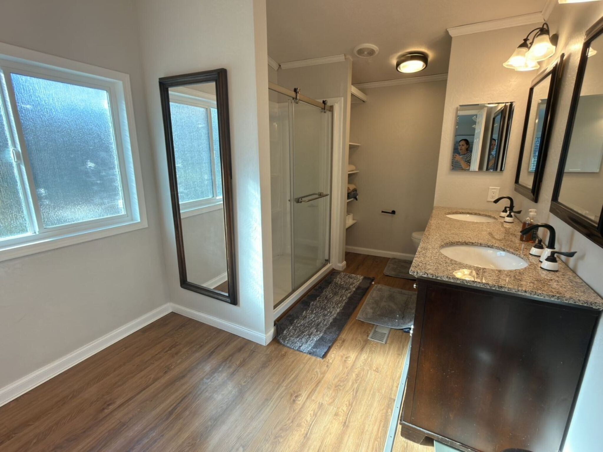 Master Bathroom - 2844 Marina View Dr