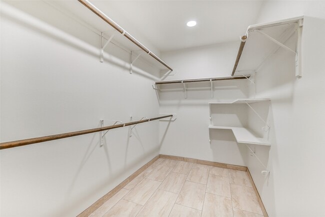 Building Photo - 2023 Louetta Mist Dr