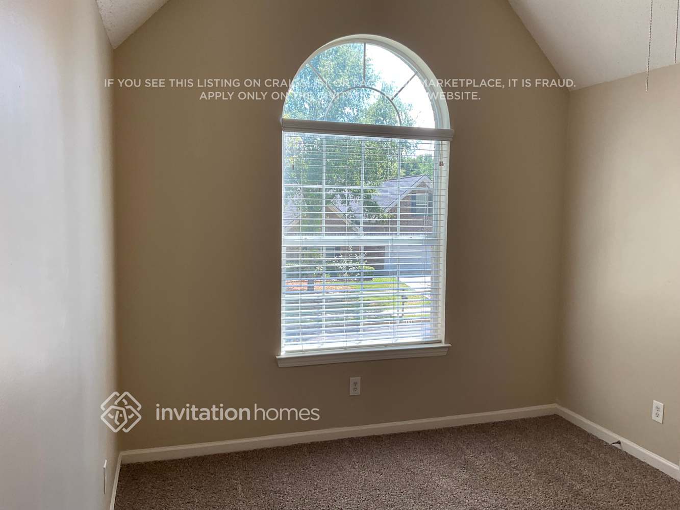 Building Photo - 362 Kentwood Springs Dr