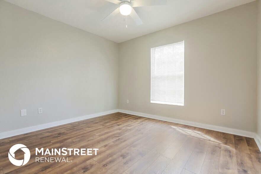 Building Photo - 4168 Merriam Ln
