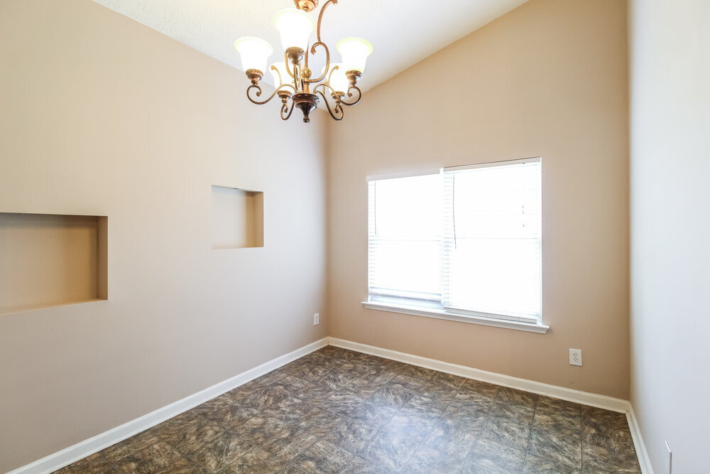 Building Photo - 1735 Campbell Ives Dr SE