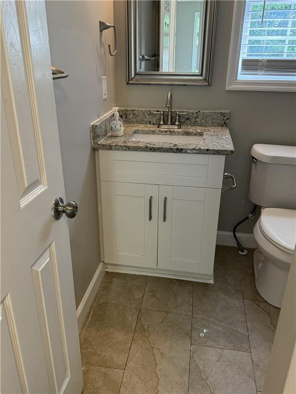 Building Photo - 944 Crossing Rock Dr