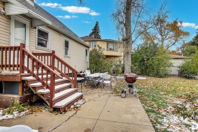 Building Photo - 2537 S Scott St