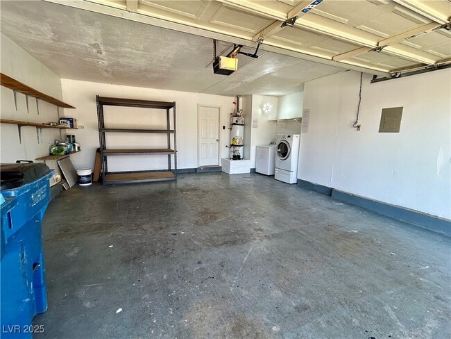 Building Photo - 7319 Clearwater Cir