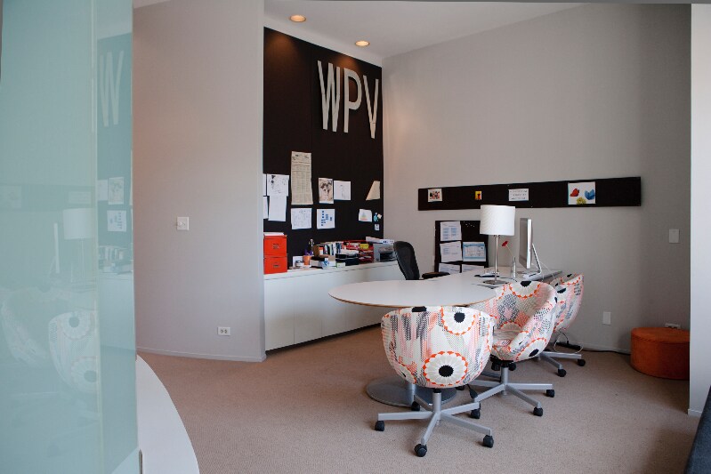 Building Photo - 1113 W Armitage Ave