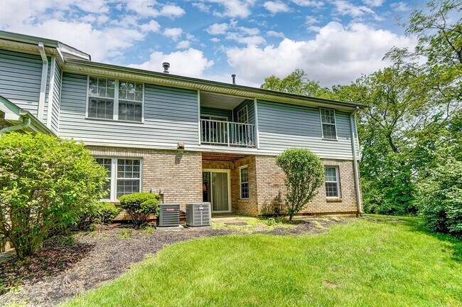 Back of Apartment (lower level) - 9728 Timberview Ct