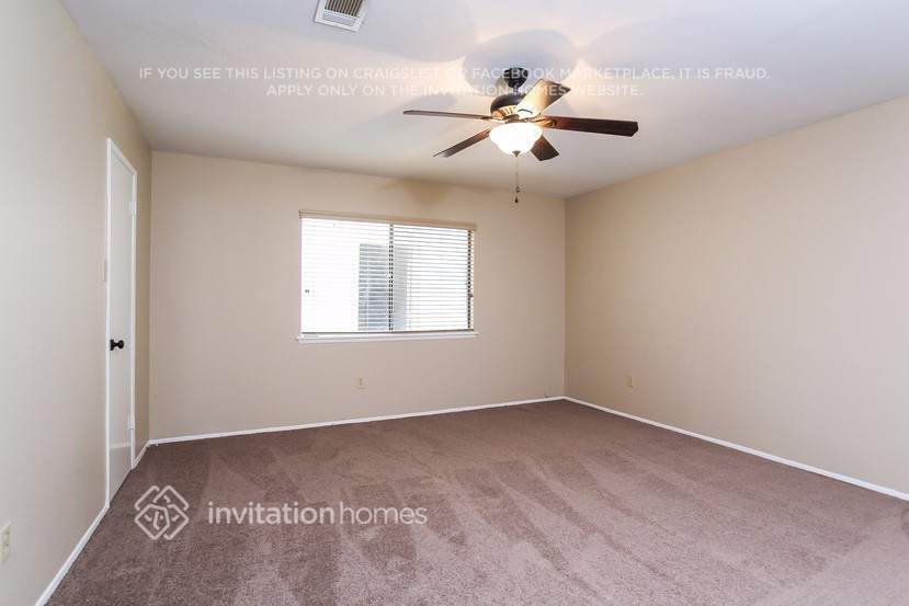 Building Photo - 3827 Cypressdale Dr