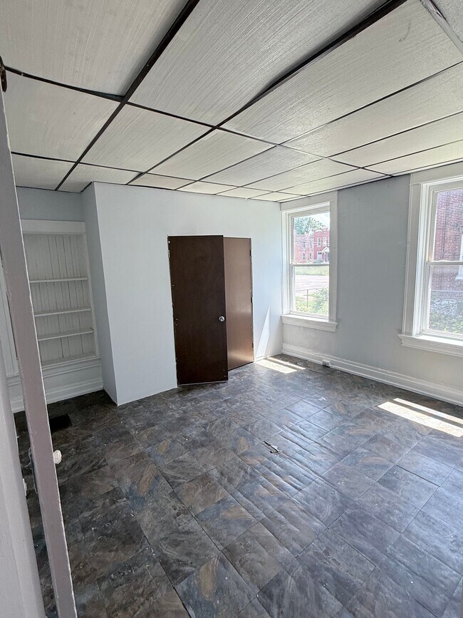 Building Photo - 4012 Penrose St