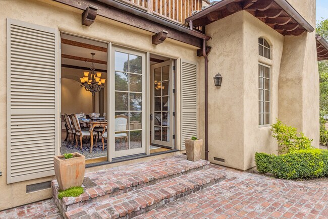 Building Photo - 3317 Taylor Rd