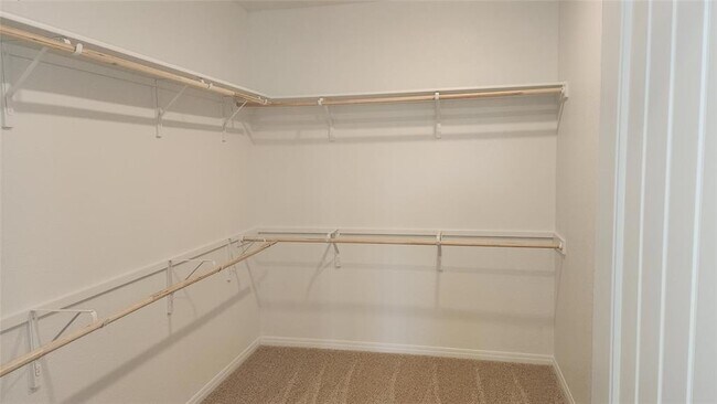 Building Photo - 195 Greenbelt Reservoir Pass