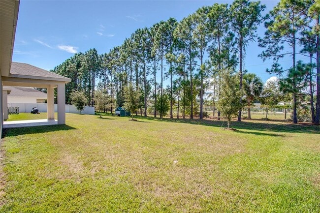 Building Photo - 2520 Plumadore Dr