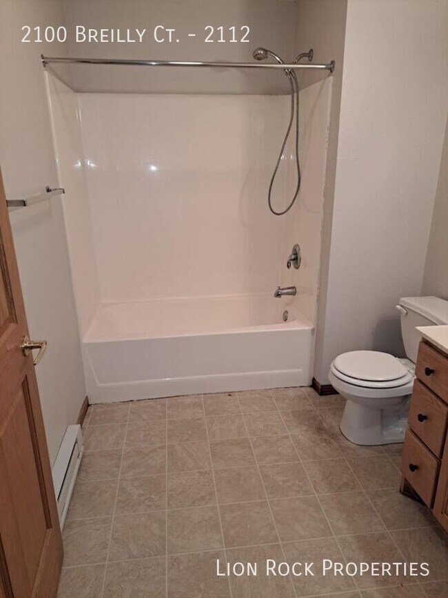 Building Photo - 2100 Breilly Ct