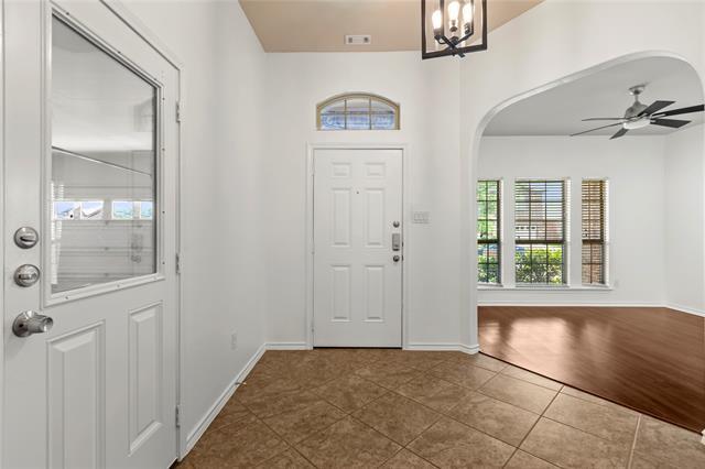 Building Photo - 5107 Walsh Dr