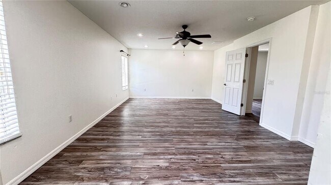Building Photo - 9944 Chorlton Cir